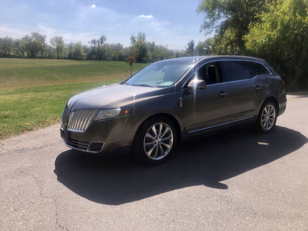 Used 2012 Lincoln MKT AWD
