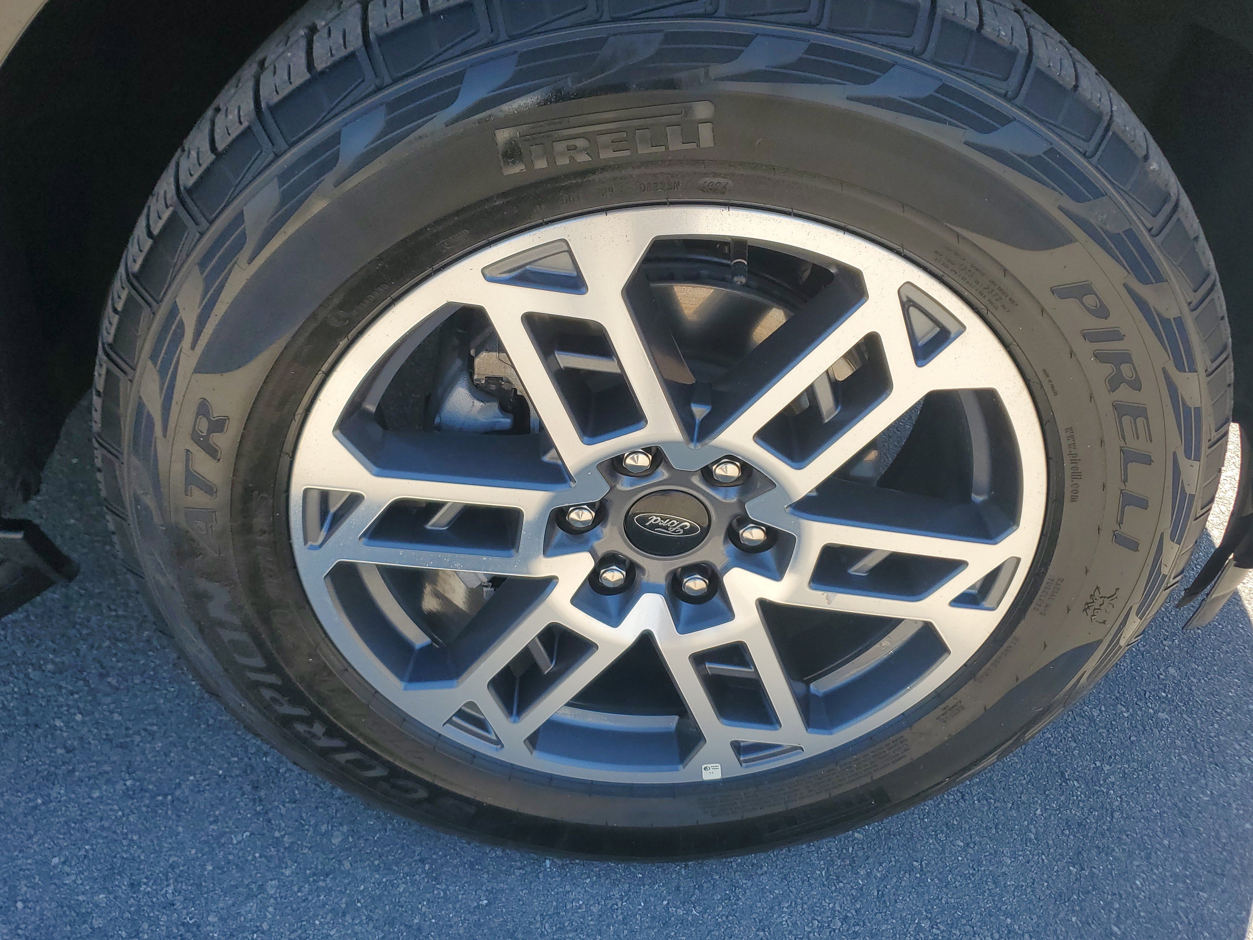 Used 2025 Ford Expedition Max Active image 30