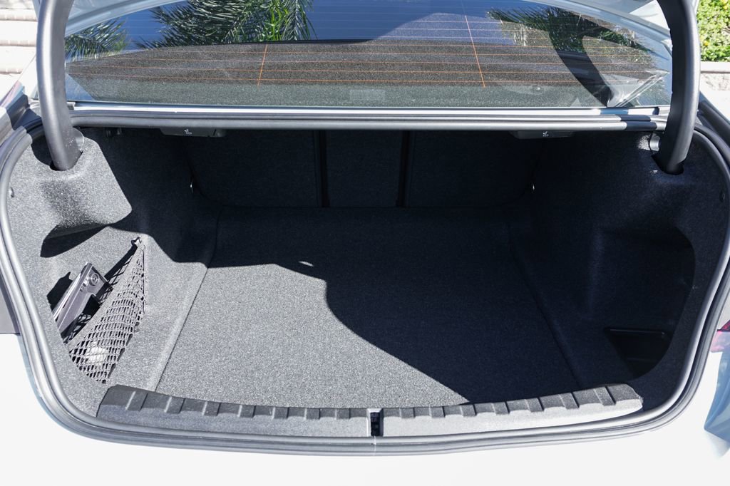 Used 2023 BMW M340i w/ Shadowloine Package image 8