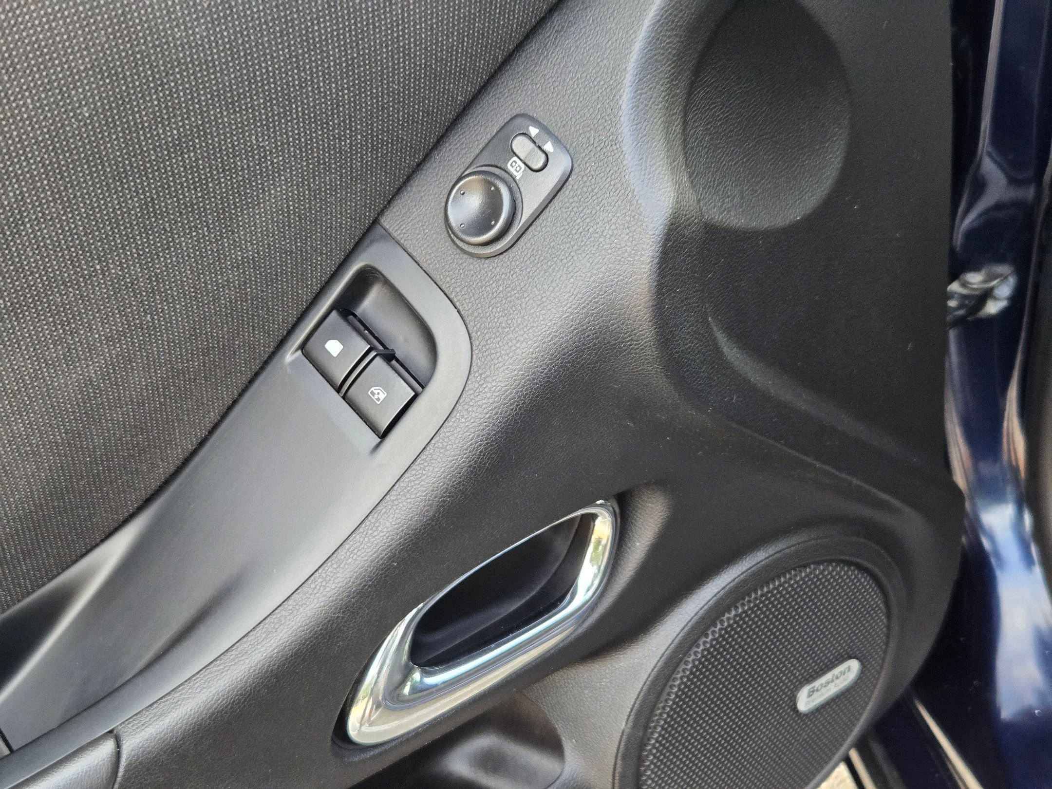 Used 2011 Chevrolet Camaro SS w/ RS Package RWD image 11