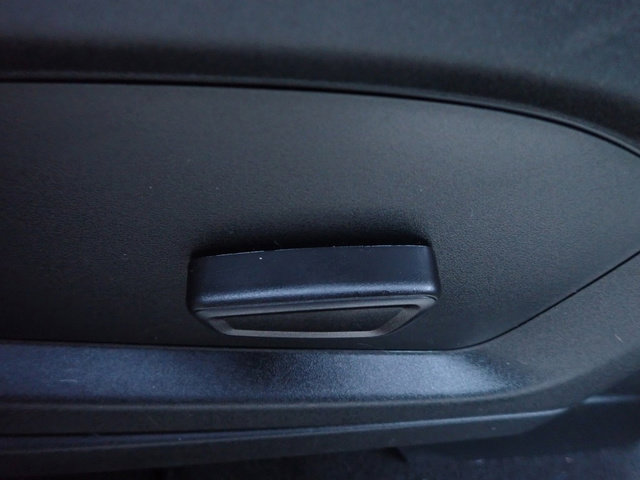 Used 2023 Ford Explorer XLT w/ Class IV Trailer Tow Package image 13