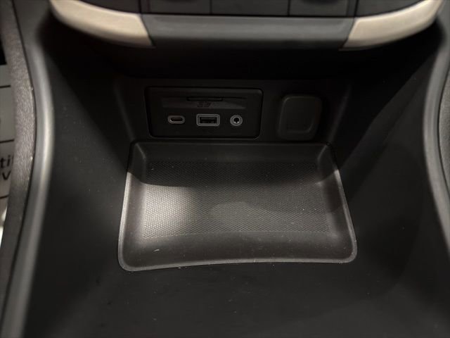 Certified 2024 GMC Terrain Denali w/ Black Diamond Edition image 28