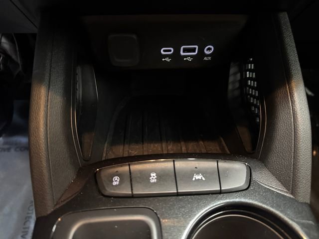 Used 2023 Chevrolet TrailBlazer LT image 16