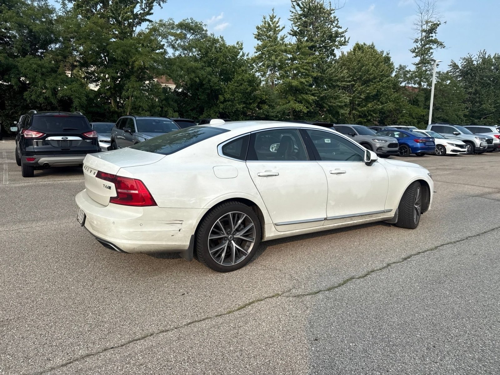 Used 2017 Volvo S90 T6 Inscription w/ Vision Package AWD/4WD image 34