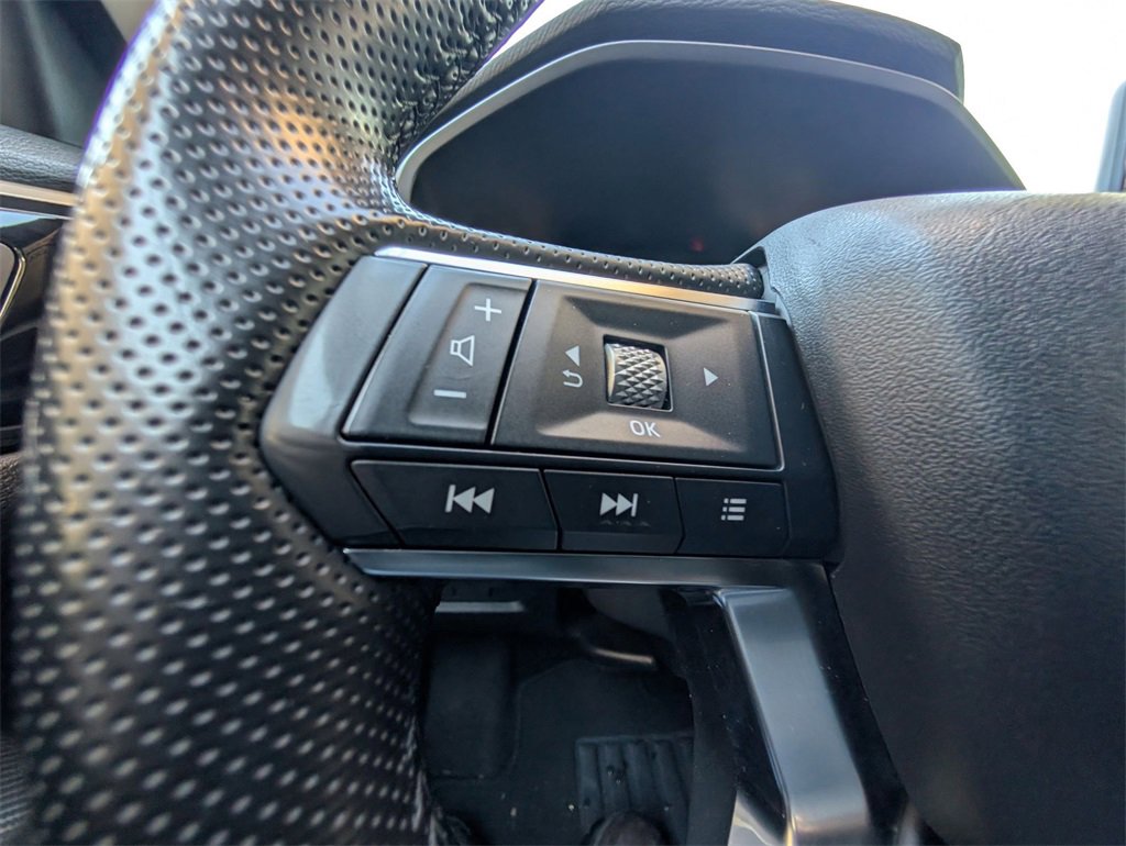 Used 2024 Mitsubishi Outlander SE Black Edition image 23