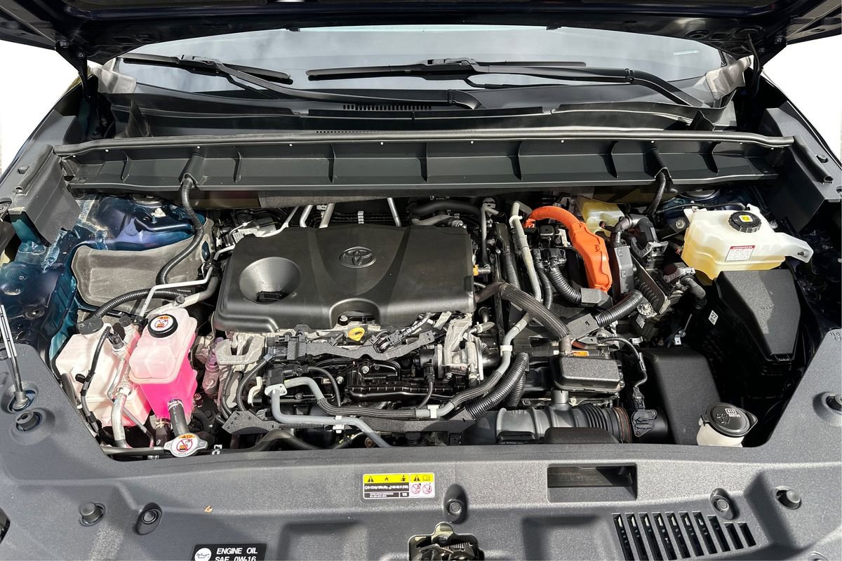 Used 2021 Toyota Highlander XLE image 25