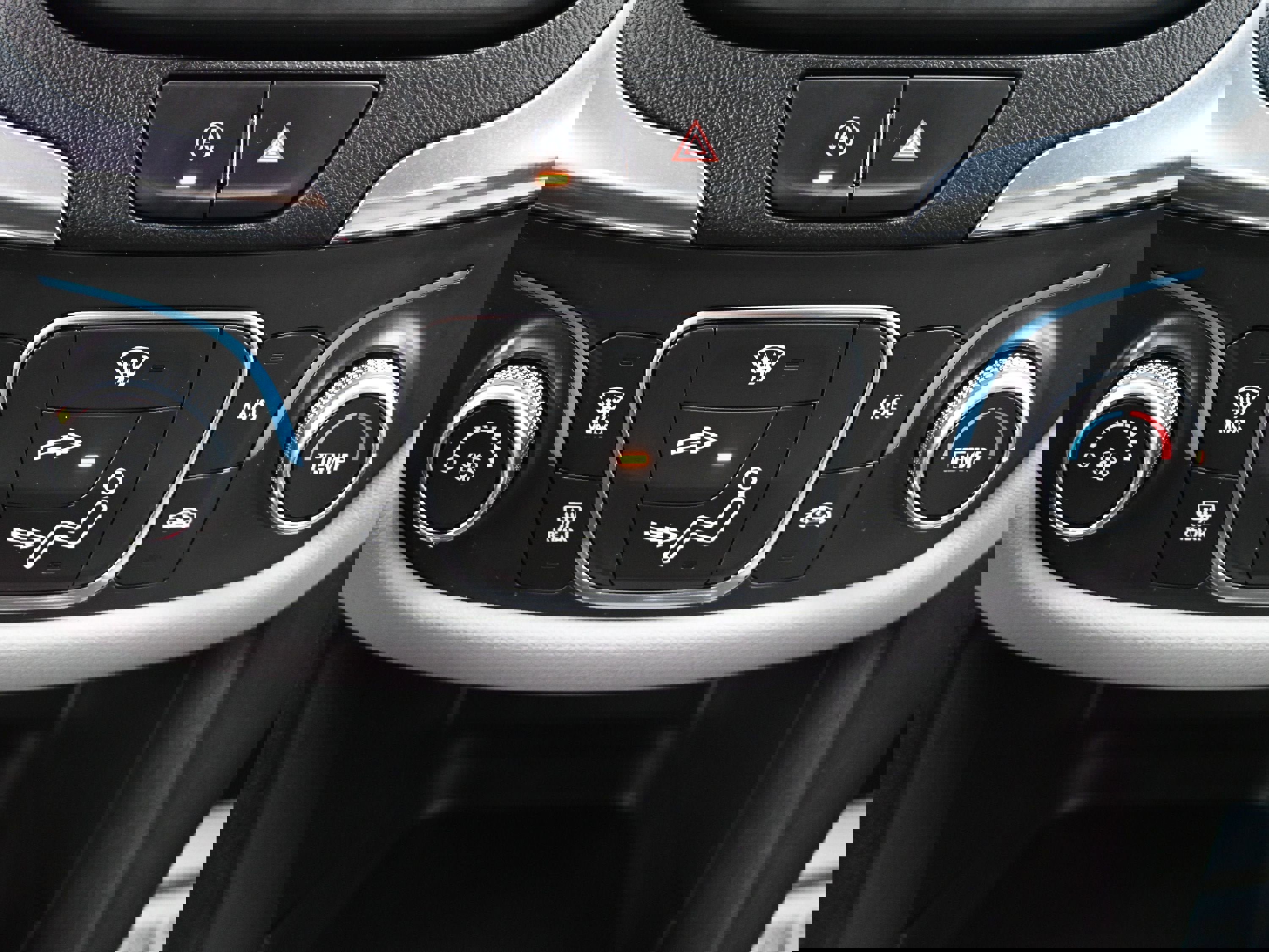 Used 2022 Chevrolet Equinox LS w/ LS Convenience Package image 14