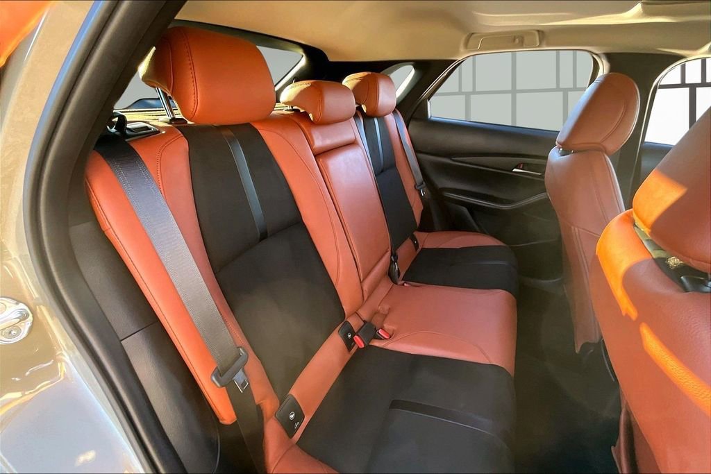 Used 2024 MAZDA CX-30 Carbon image 24