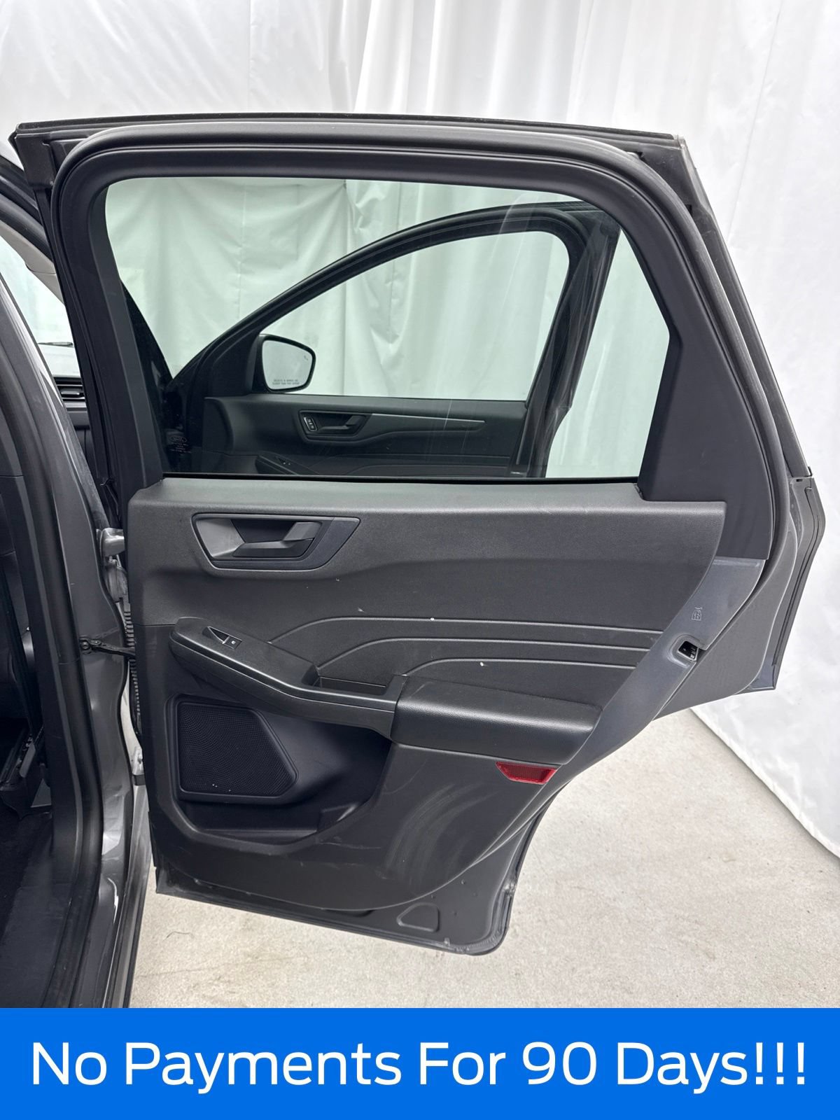 Certified 2024 Ford Escape Active AWD/4WD image 32