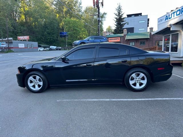 Used 2014 Dodge Charger SE w/ Connectivity Group RWD image 8