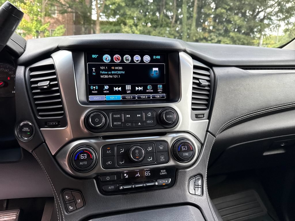 Used 2017 Chevrolet Suburban Premier AWD/4WD image 26