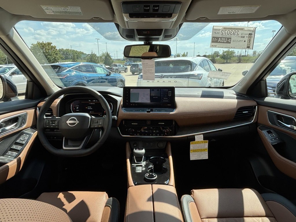 New 2026 Nissan Rogue Platinum w/ Platinum Premium Package image 10