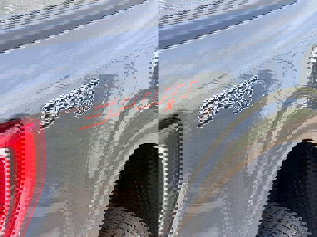 Certified 2021 Ford F150 XLT w/ Equipment Group 302A High image 16