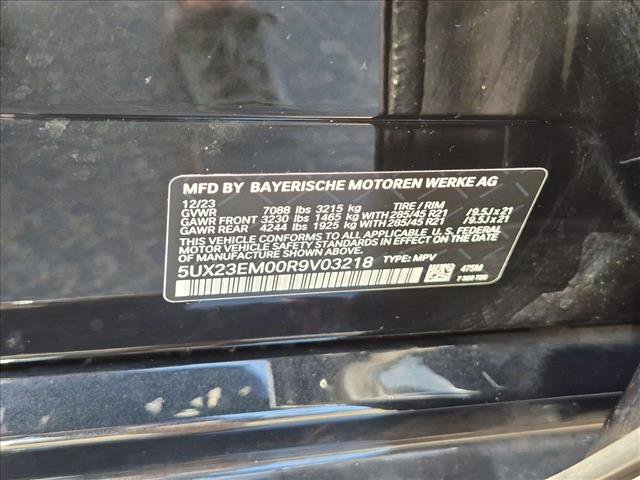 Certified 2024 BMW X7 xDrive40i w/ Parking Assistance Package AWD/4WD image 26