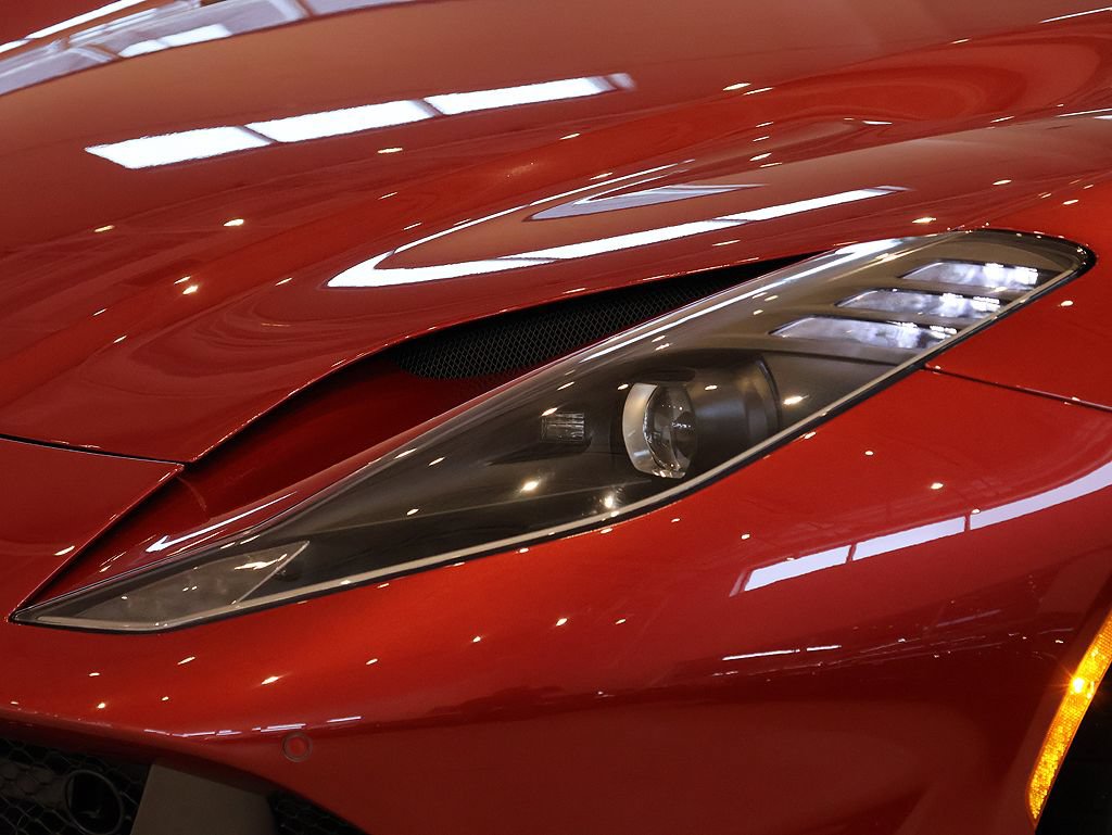 Certified 2023 Ferrari 812 GTS RWD image 26