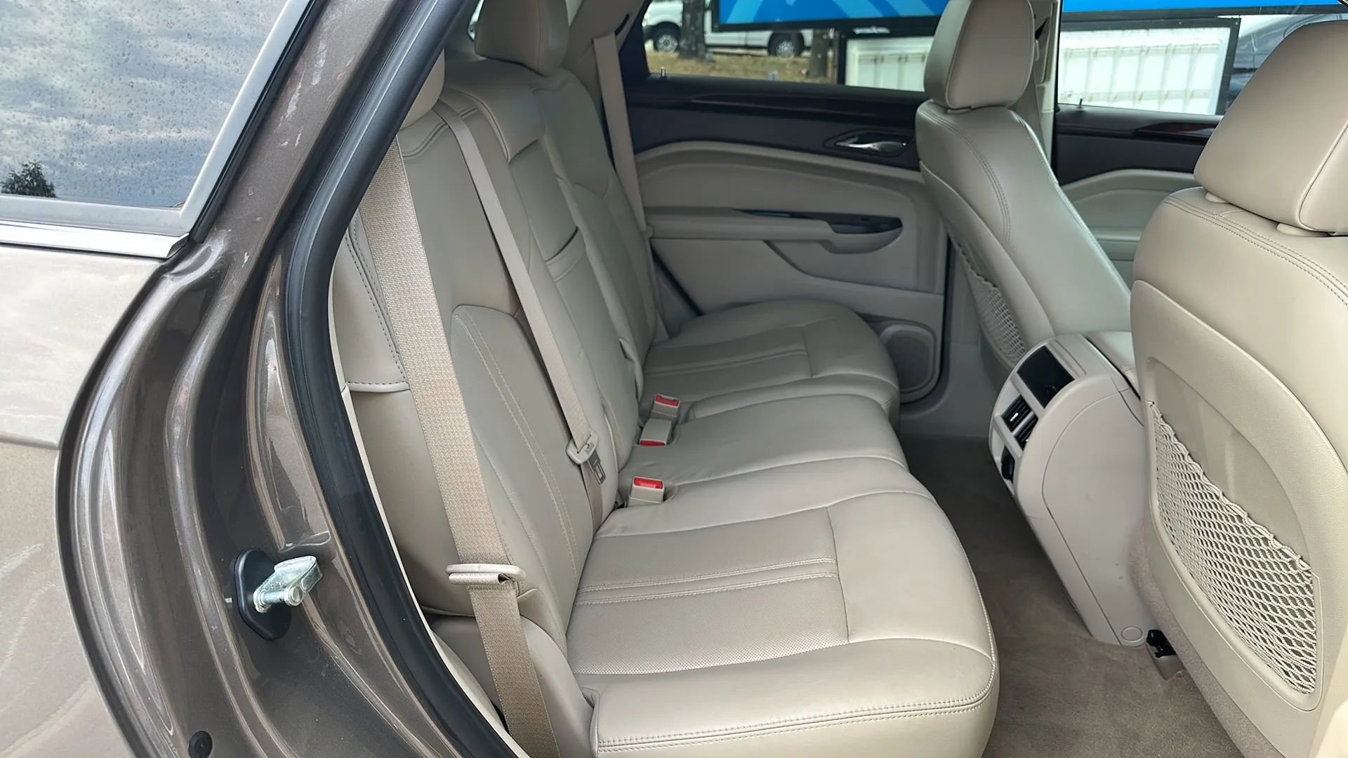 Used 2014 Cadillac SRX Performance w/ Driver Awareness Package image 21