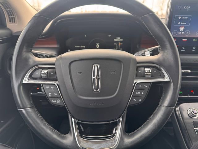 Used 2022 Lincoln Nautilus Reserve w/ Equipment Group 201A image 9