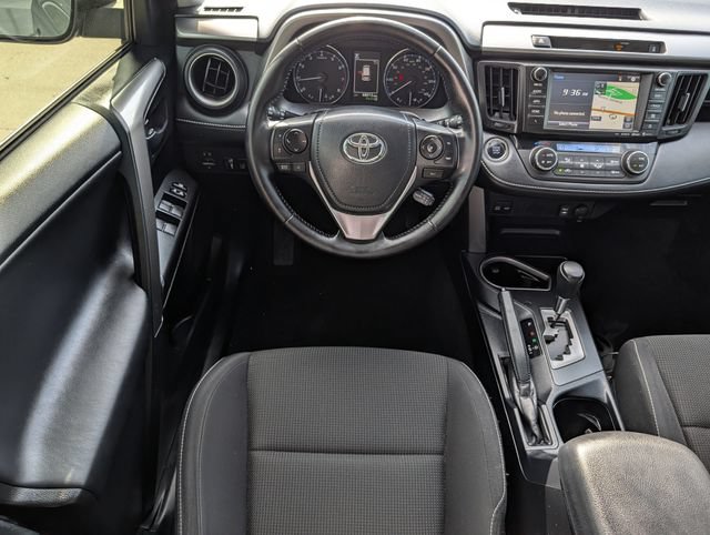 Used 2016 Toyota RAV4 XLE w/ Convenience Package FWD image 11