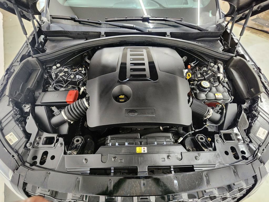 Used 2023 Land Rover Range Rover Velar R-Dynamic S AWD/4WD image 36