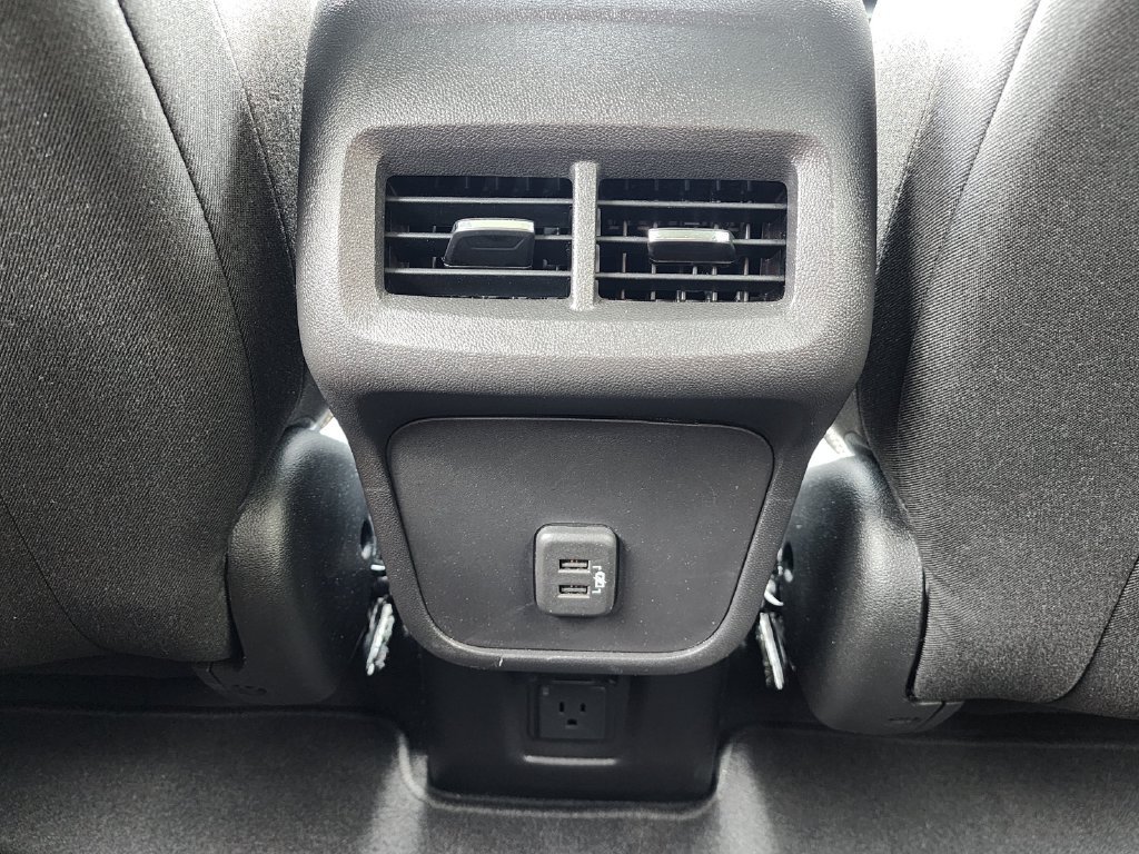 Used 2024 Chevrolet Equinox LT AWD/4WD image 16