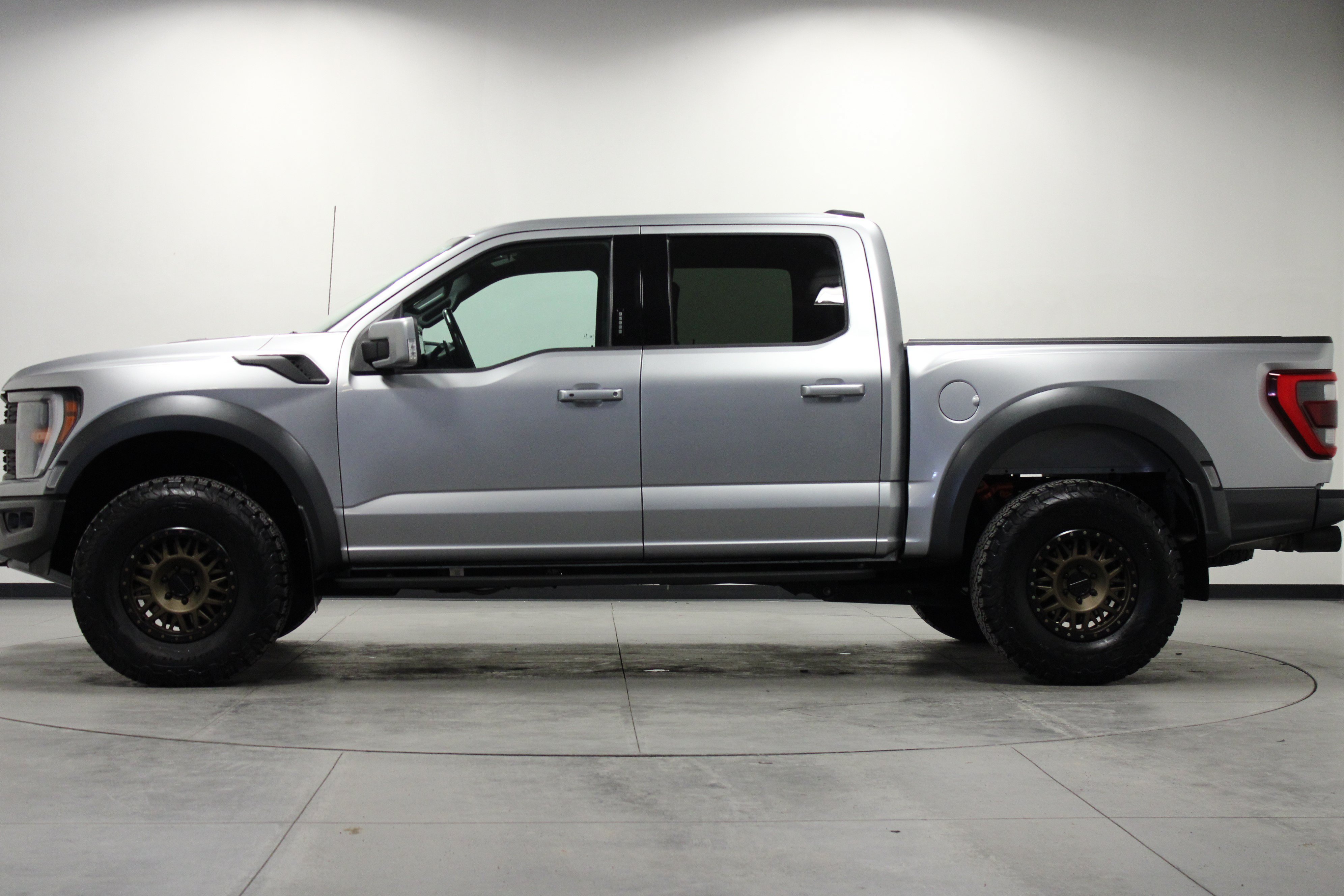 Used 2022 Ford F150 Raptor w/ Torsen Package AWD/4WD image 7