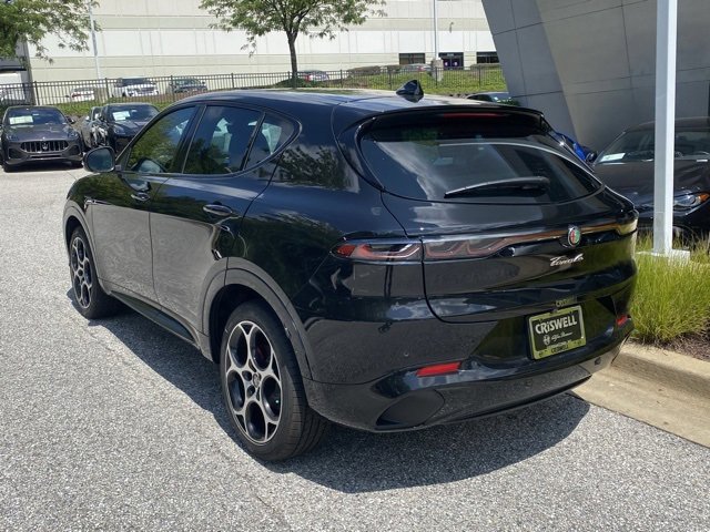 New 2025 Alfa Romeo Tonale w/ Premium Package image 7