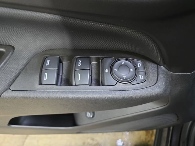 Used 2023 Chevrolet Equinox RS image 29