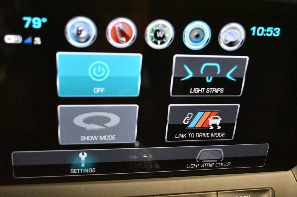 Used 2018 Chevrolet Camaro ZL1 RWD image 49