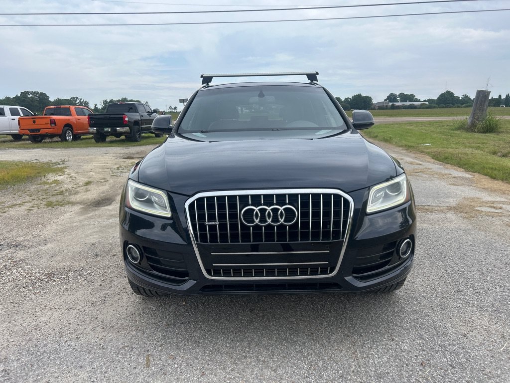 Used 2017 Audi Q5 2.0T Premium Plus w/ Technology Package AWD/4WD image 2