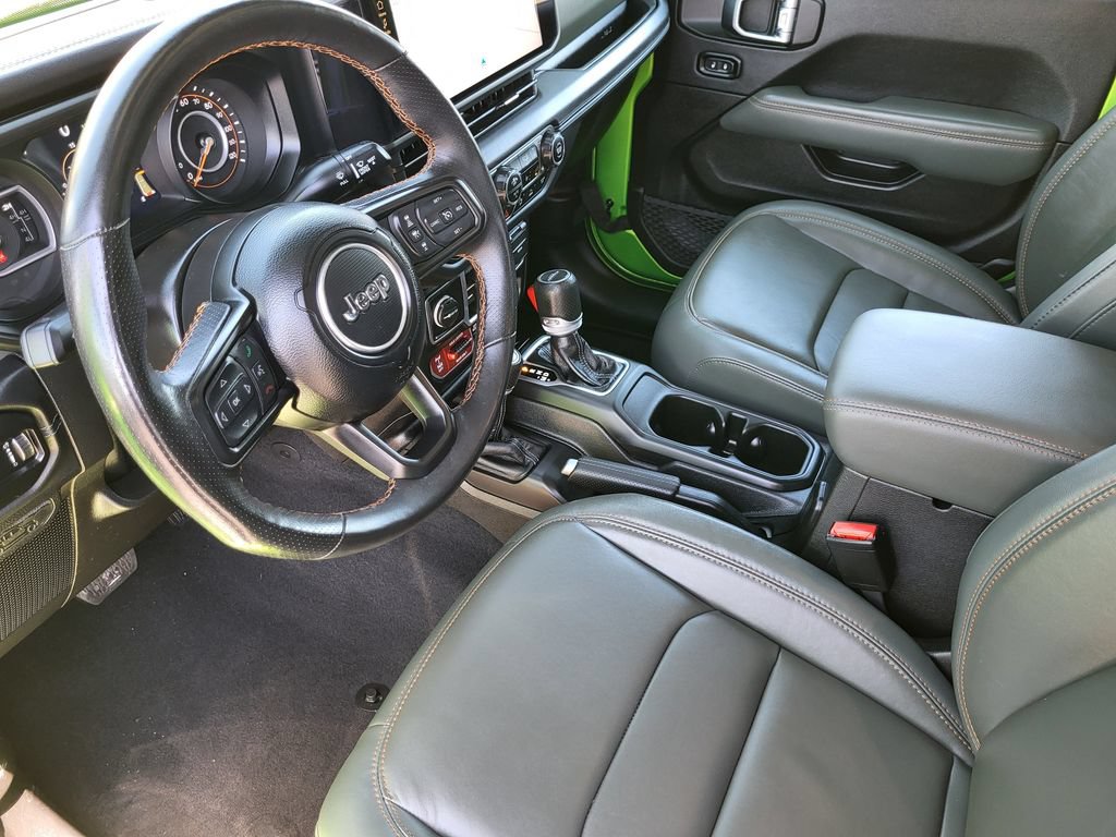 Used 2025 Jeep Gladiator Mojave AWD/4WD image 14