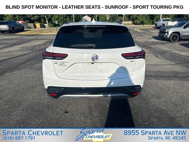 Used 2021 Buick Envision Essence w/ Sport Touring Package AWD/4WD image 4