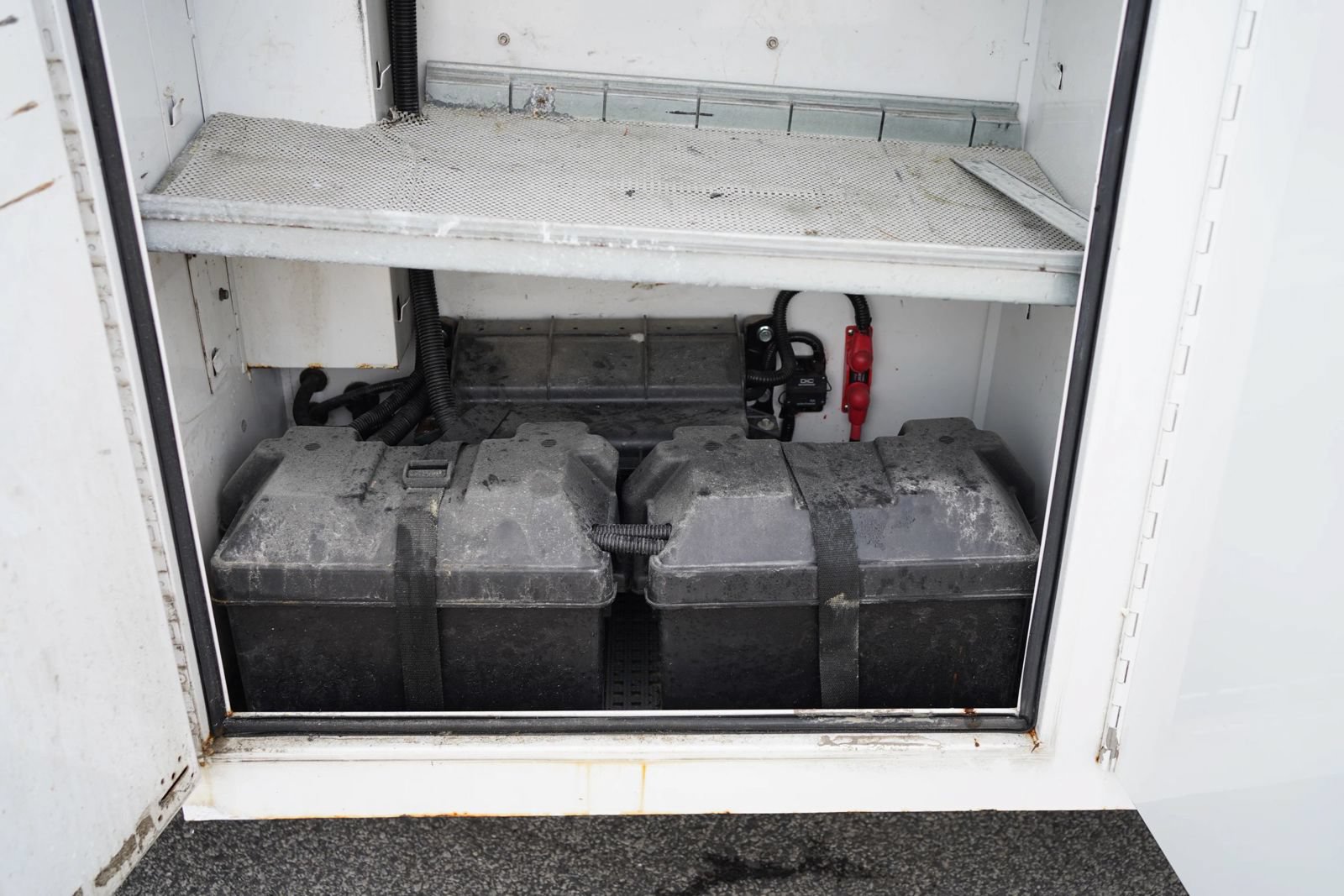 Used 2018 Ford E-450 and Econoline 450 Super Duty RWD image 22