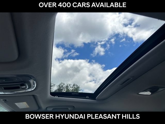 New 2026 Hyundai Elantra Limited FWD image 7