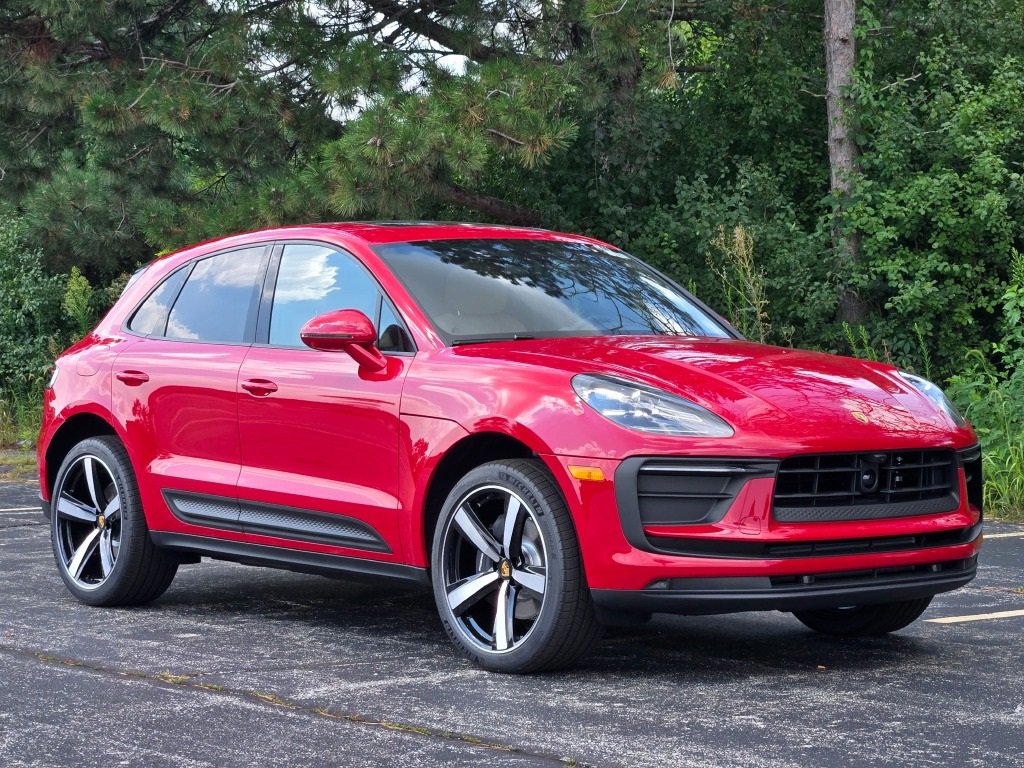 New 2026 Porsche Macan image 9