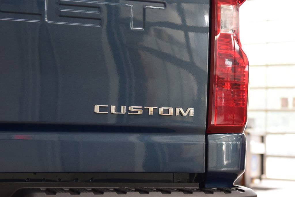 New 2026 Chevrolet Silverado 2500 Custom w/ Custom Value Package AWD/4WD image 26