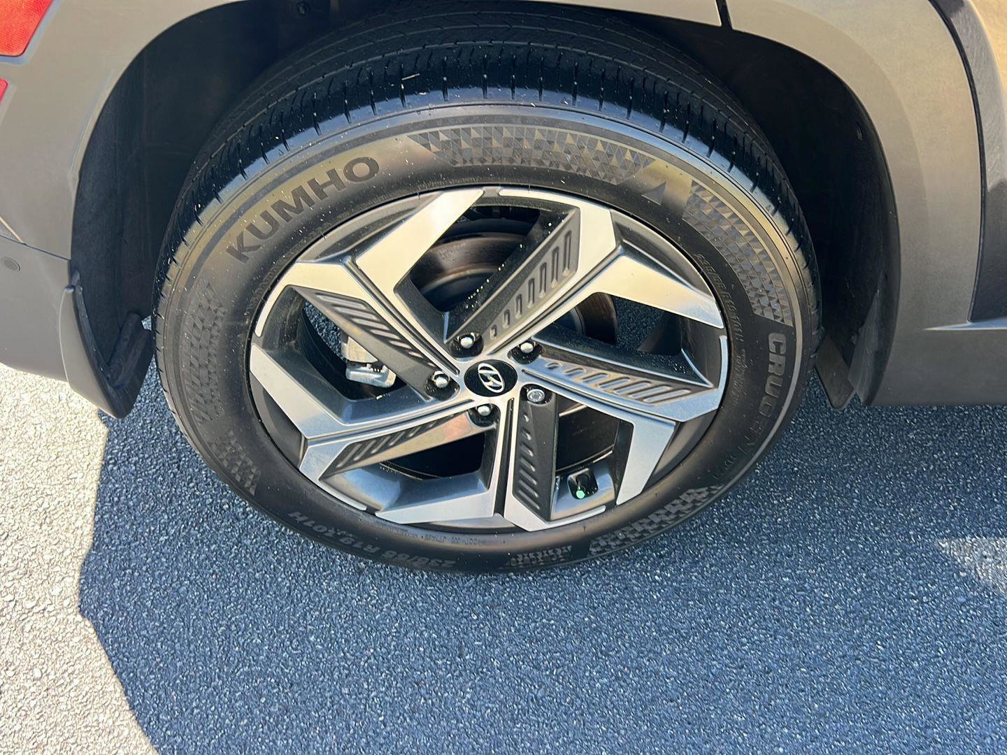 Used 2023 Hyundai Tucson Limited image 41