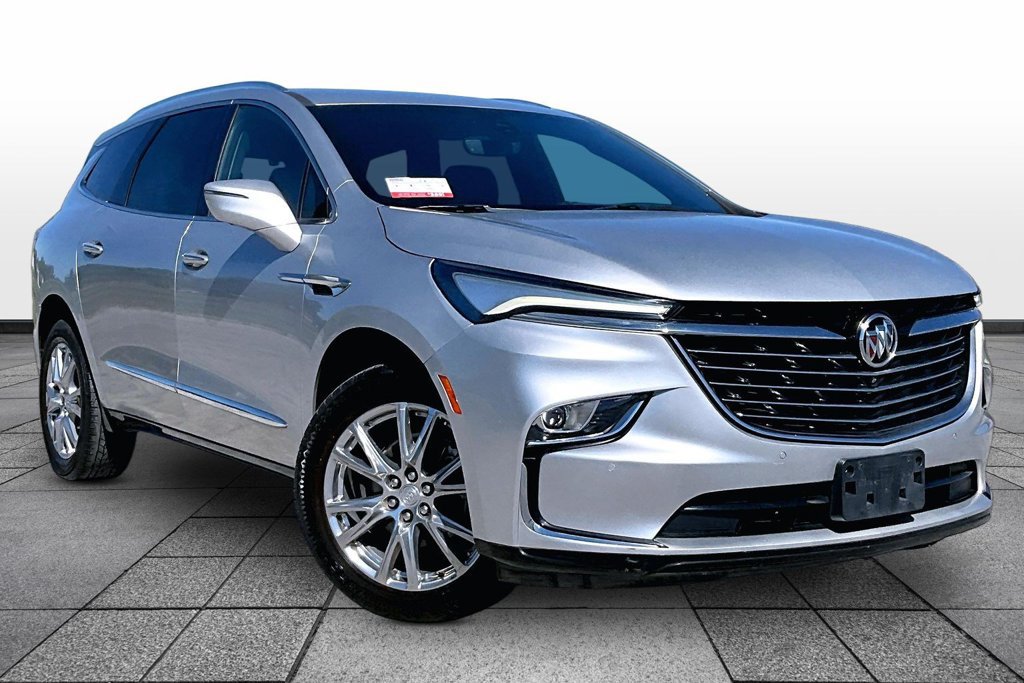 Used 2022 Buick Enclave Premium FWD image 2