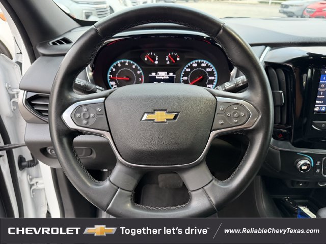 Used 2023 Chevrolet Traverse LT FWD image 13