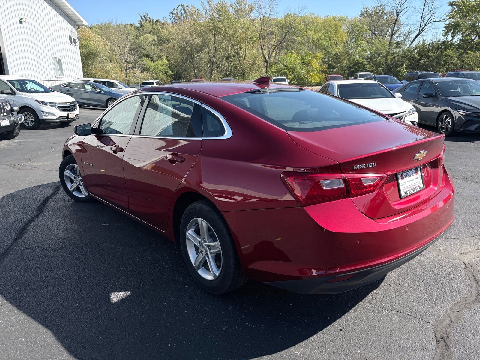 Used 2024 Chevrolet Malibu LT image 11
