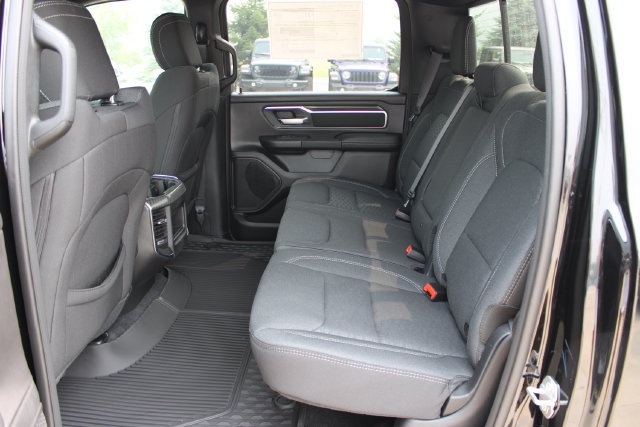 New 2026 RAM 1500 Big Horn w/ Night Edition AWD/4WD image 40