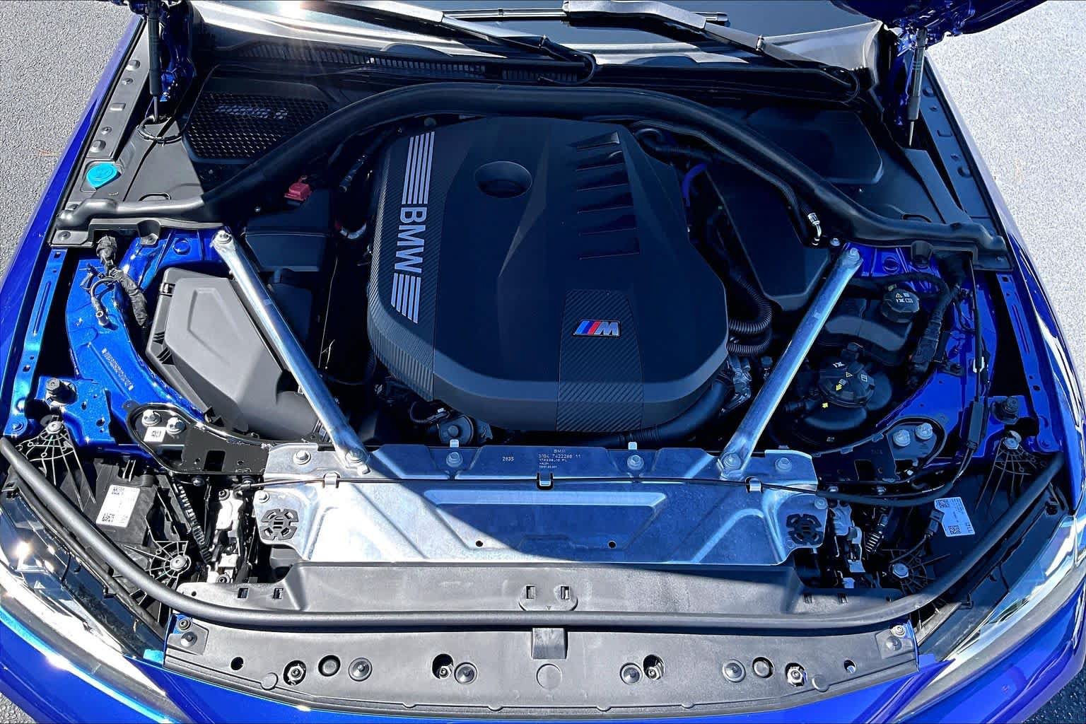 Used 2026 BMW M440i Convertible RWD image 30