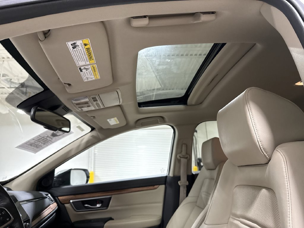 Used 2020 Honda CR-V Touring image 20