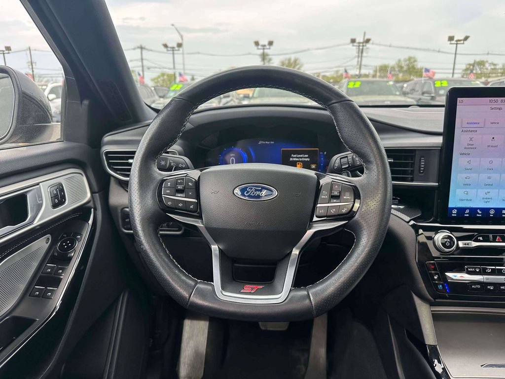Used 2023 Ford Explorer ST w/ Equipment Group 401A AWD/4WD image 12