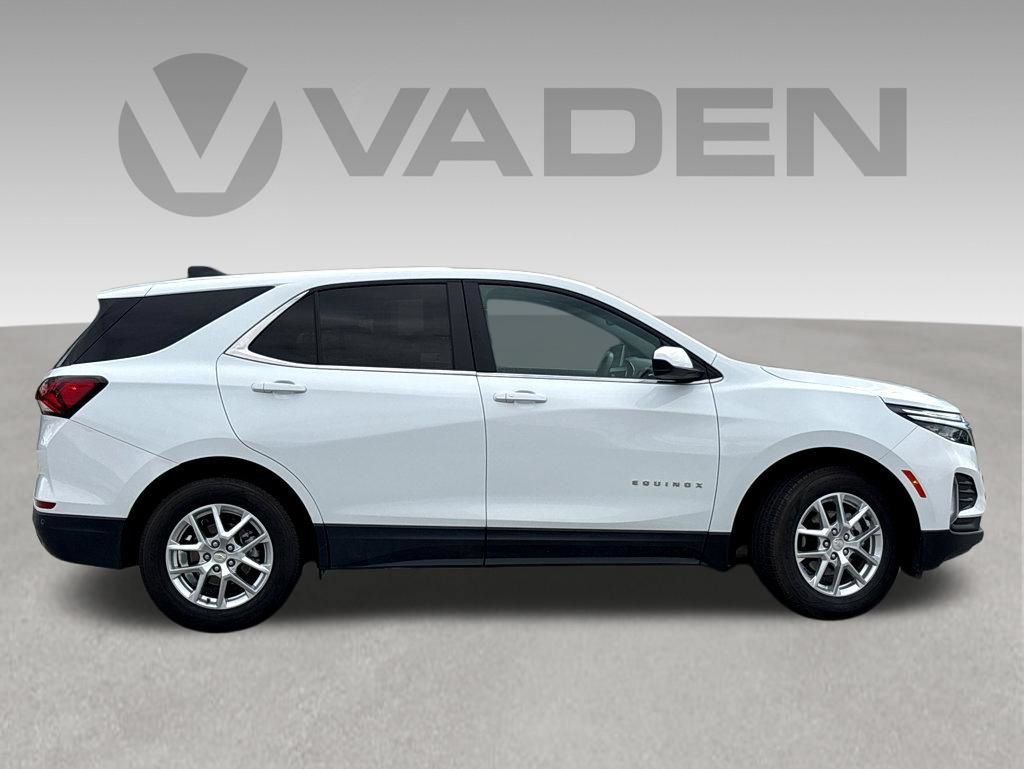 Used 2024 Chevrolet Equinox LT AWD/4WD image 18