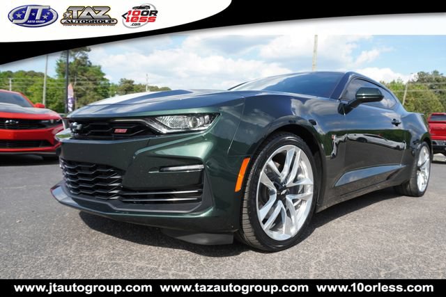 Used 2020 Chevrolet Camaro SS RWD image 4