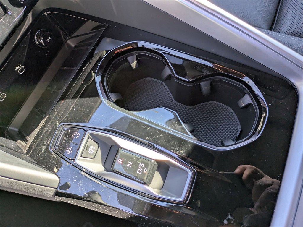 New 2025 Audi Q5 Premium Plus image 26