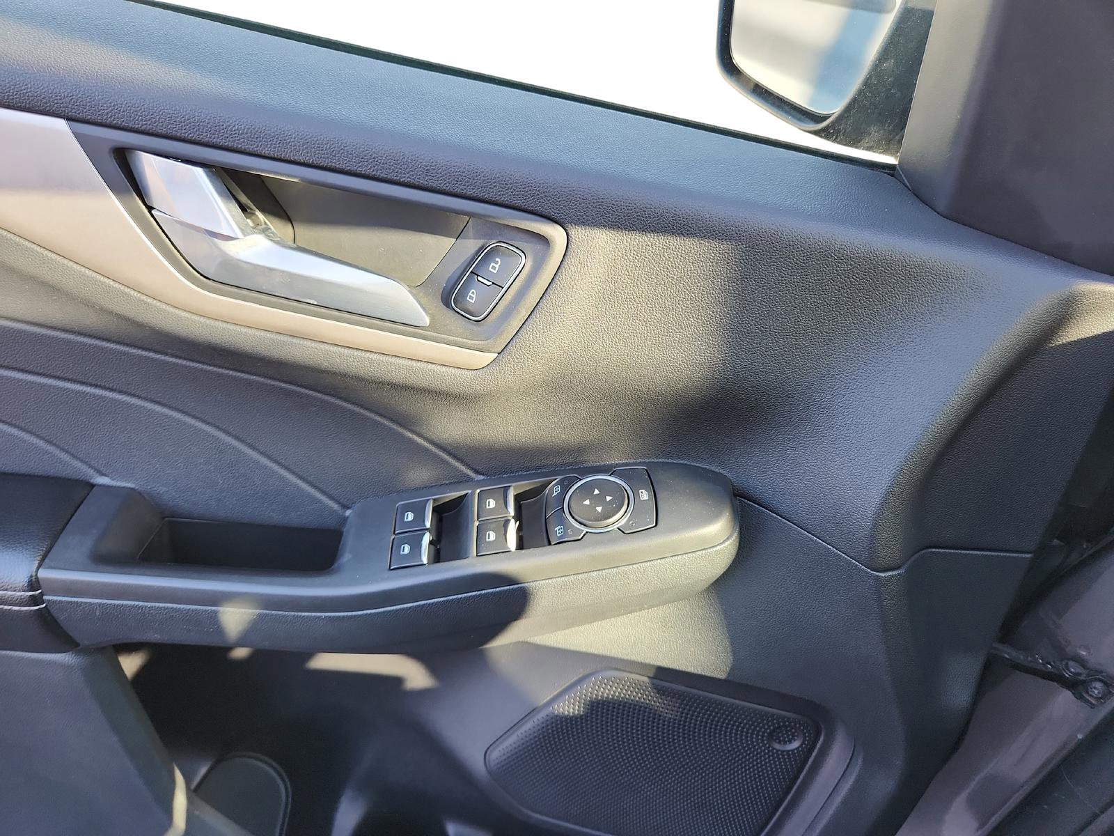 Used 2021 Ford Escape SE w/ Convenience Package image 19