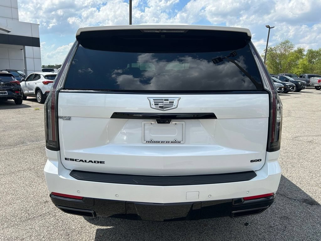 Used 2025 Cadillac Escalade Sport w/ LPO, ONYX Package RWD image 4