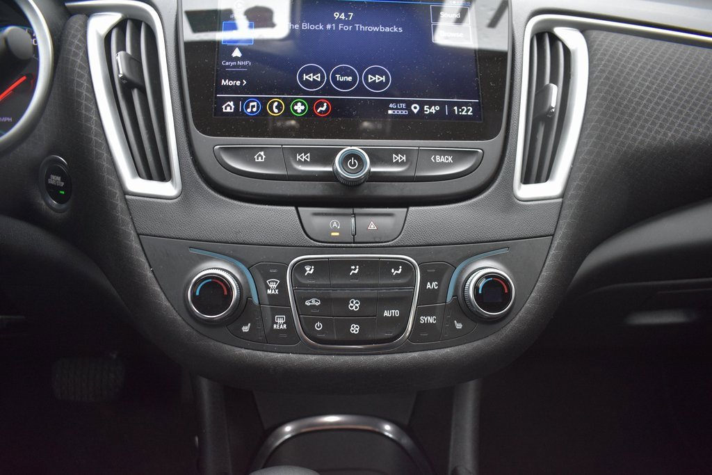 Used 2024 Chevrolet Malibu LT image 19