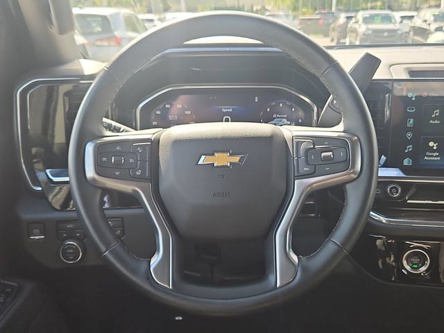 Used 2024 Chevrolet Silverado 1500 LT AWD/4WD image 15